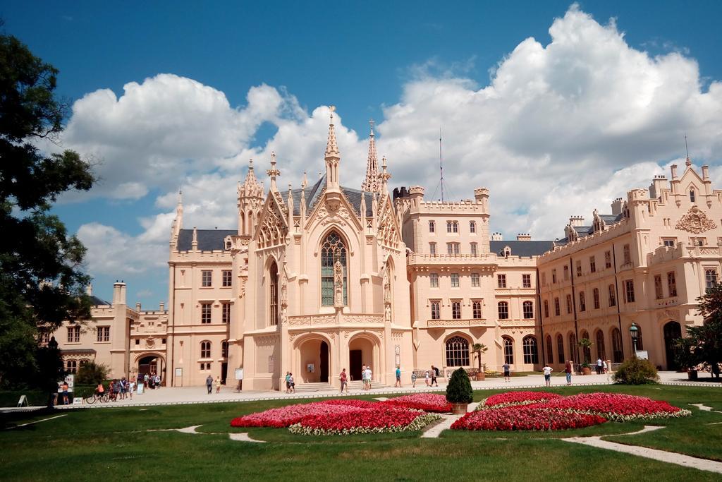 Апартаменты U Ladi Булгари Экстерьер фото